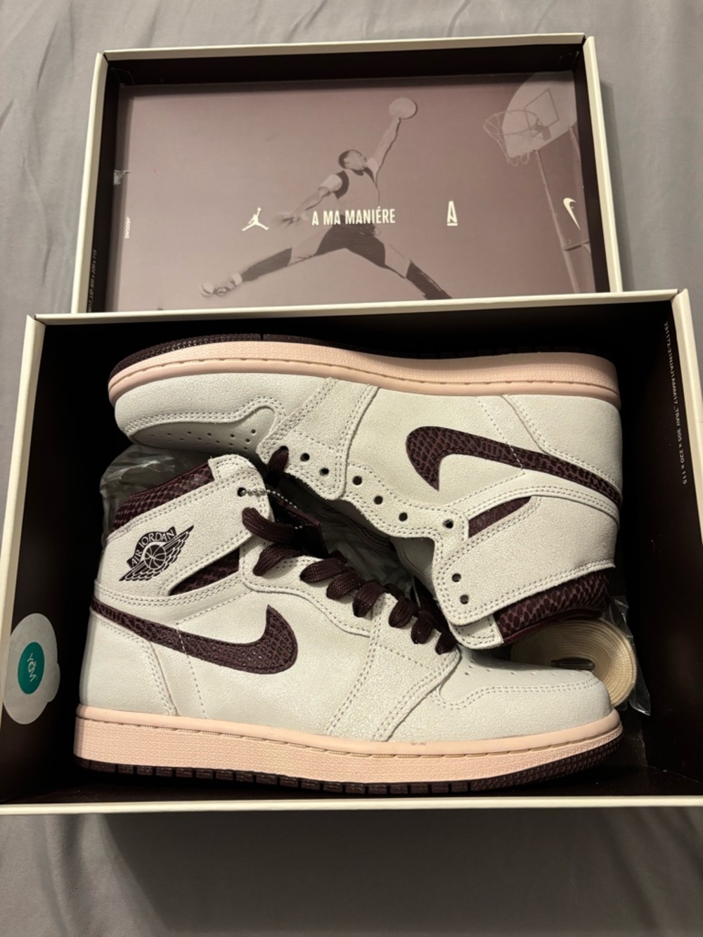 A Ma Maniere Jordan Air Jordan 1 Label - Sail/Burgundy size 7.5 USA